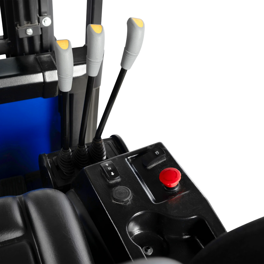 Elektro-Dreiradstapler EASY-M für 1,2t bis 4m