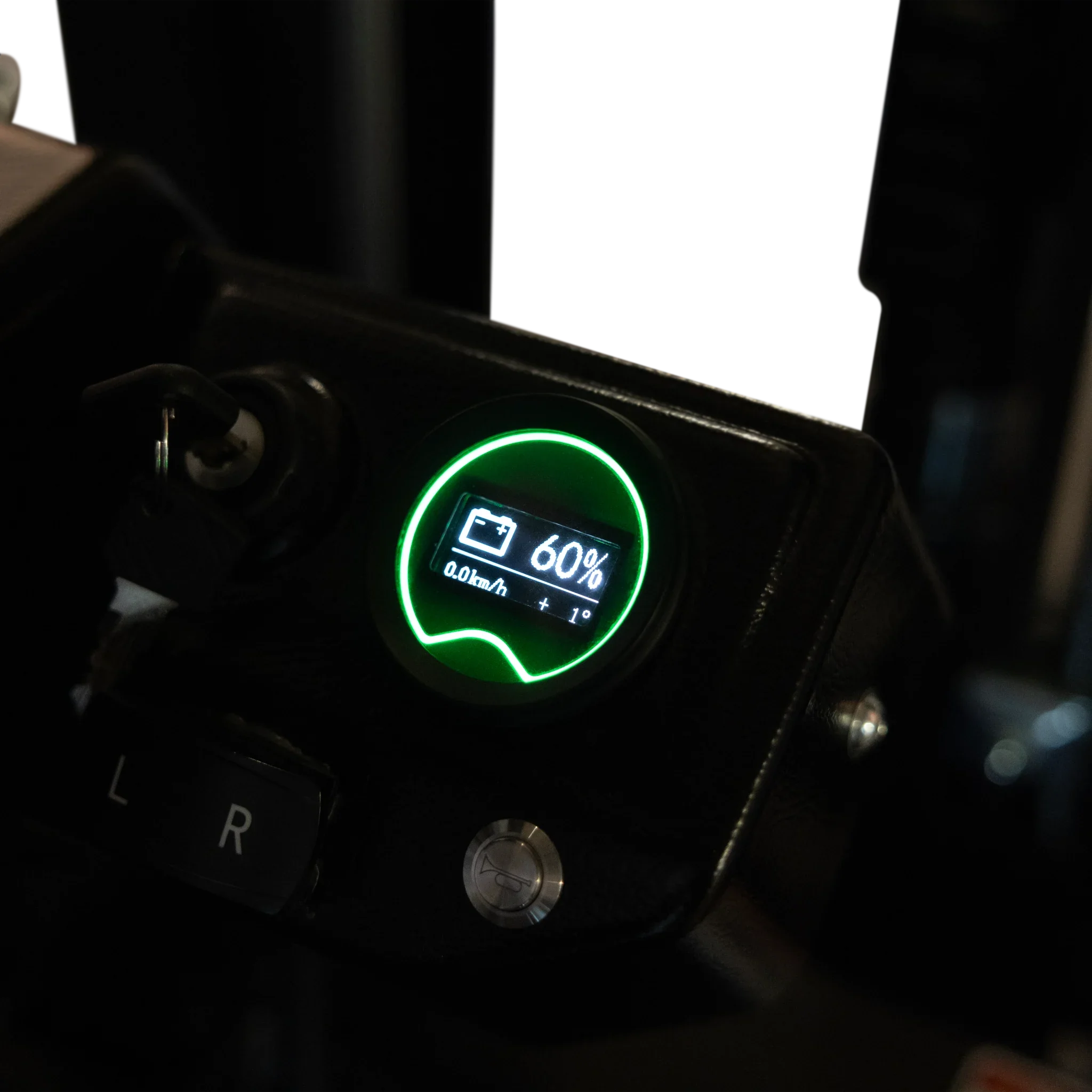 Elektro-Dreiradstapler EASY-S für 1,2t bis 3m