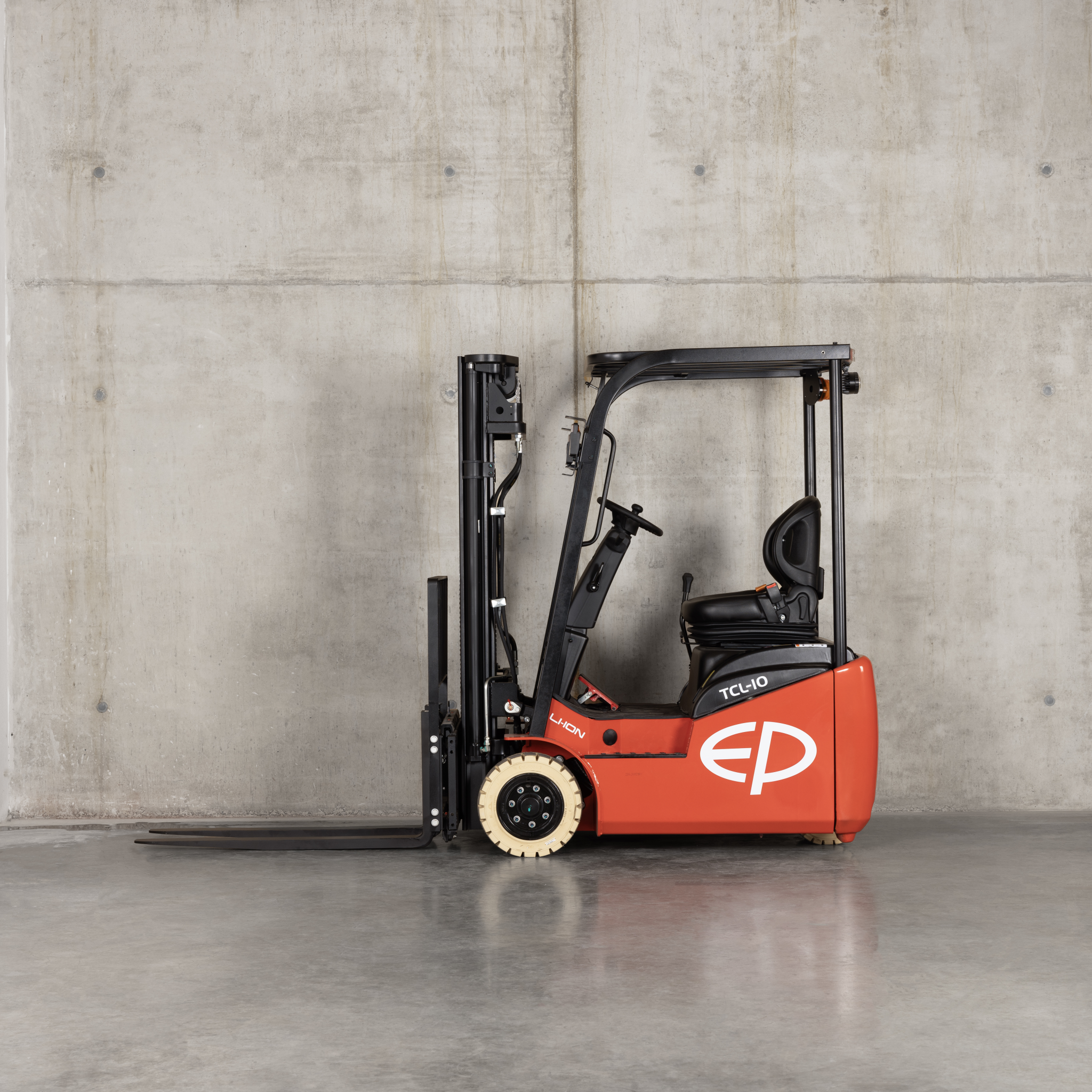 EP TCL101 – 1,0 t 3-Rad Li-Ion Elektrostapler