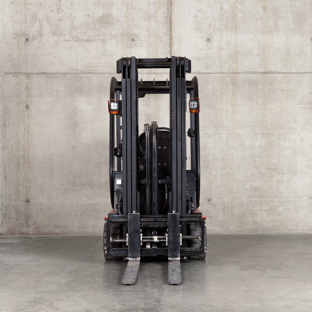 Gebrauchter EP TDL201 – 2,0 t Li-Ion Elektrostapler | 4.800 mm Hubhöhe | ca. 1.000 Betriebsstunden