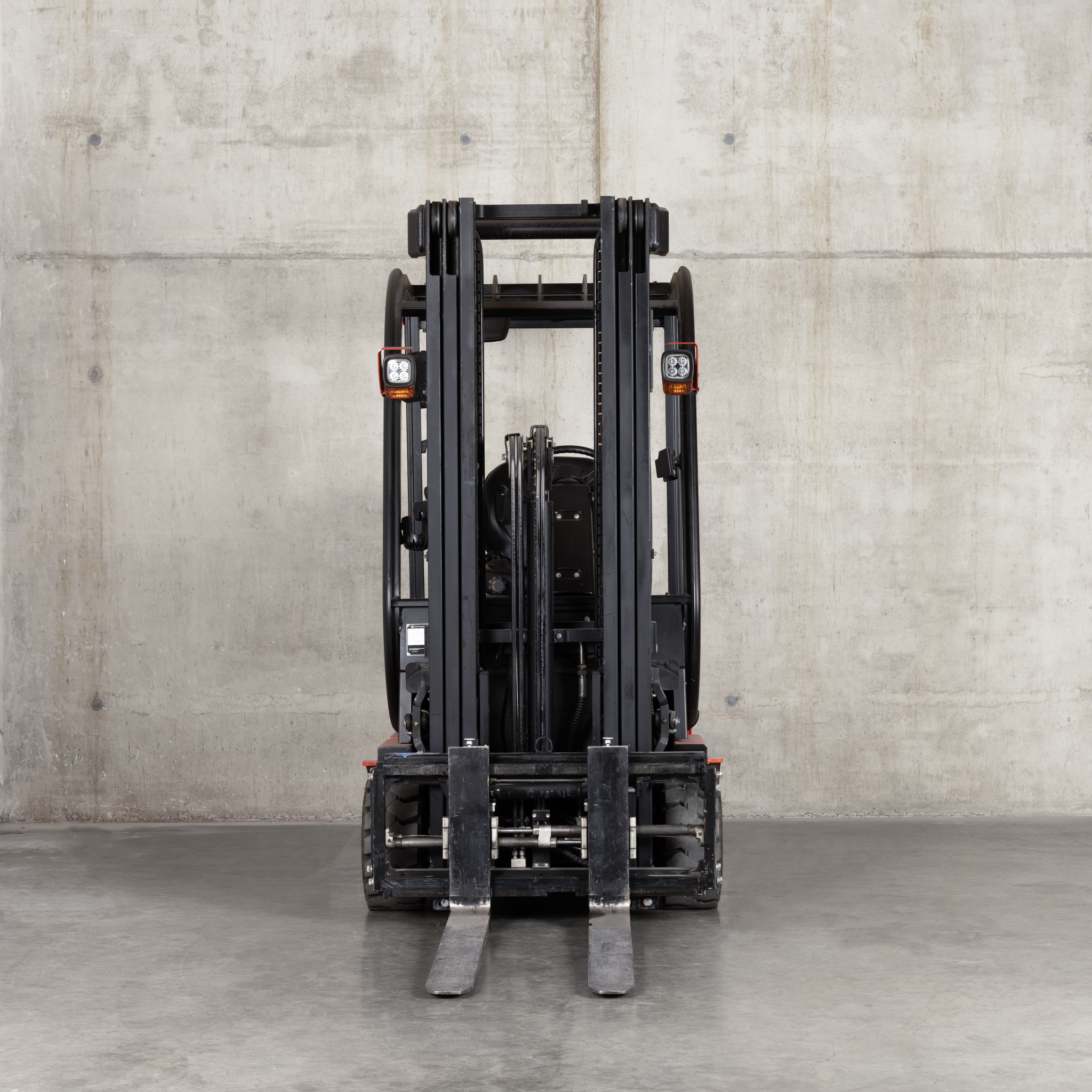 Gebrauchter EP TDL201 – 2,0 t Li-Ion Elektrostapler | 4.800 mm Hubhöhe | ca. 1.000 Betriebsstunden