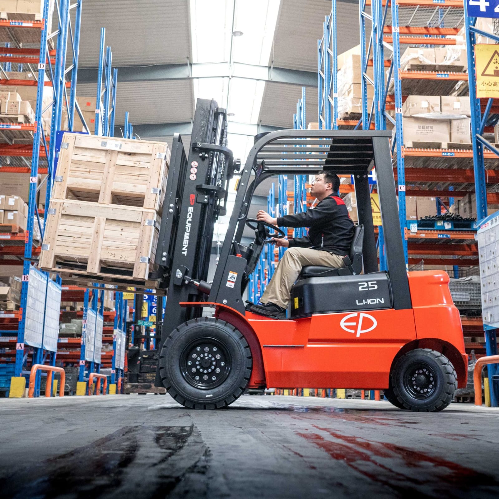 Elektrostapler EFL252 für 2500kg von EP